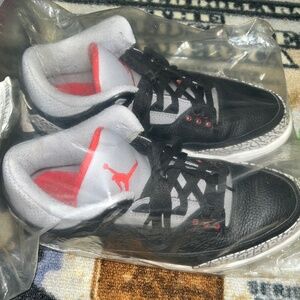 Jordan 3 black Cement size 11